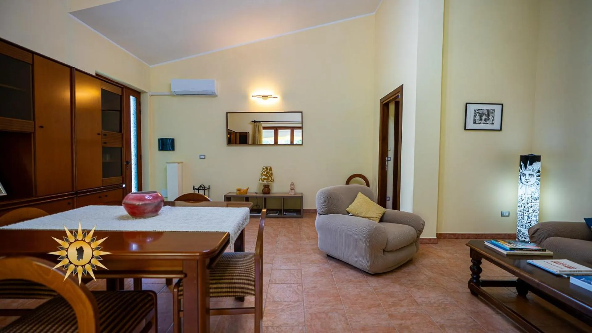 Casa Dell'Artista - Ampio Appartamento In Zona Tranquilla E Centrale Iglesias 0*,  Ιταλία